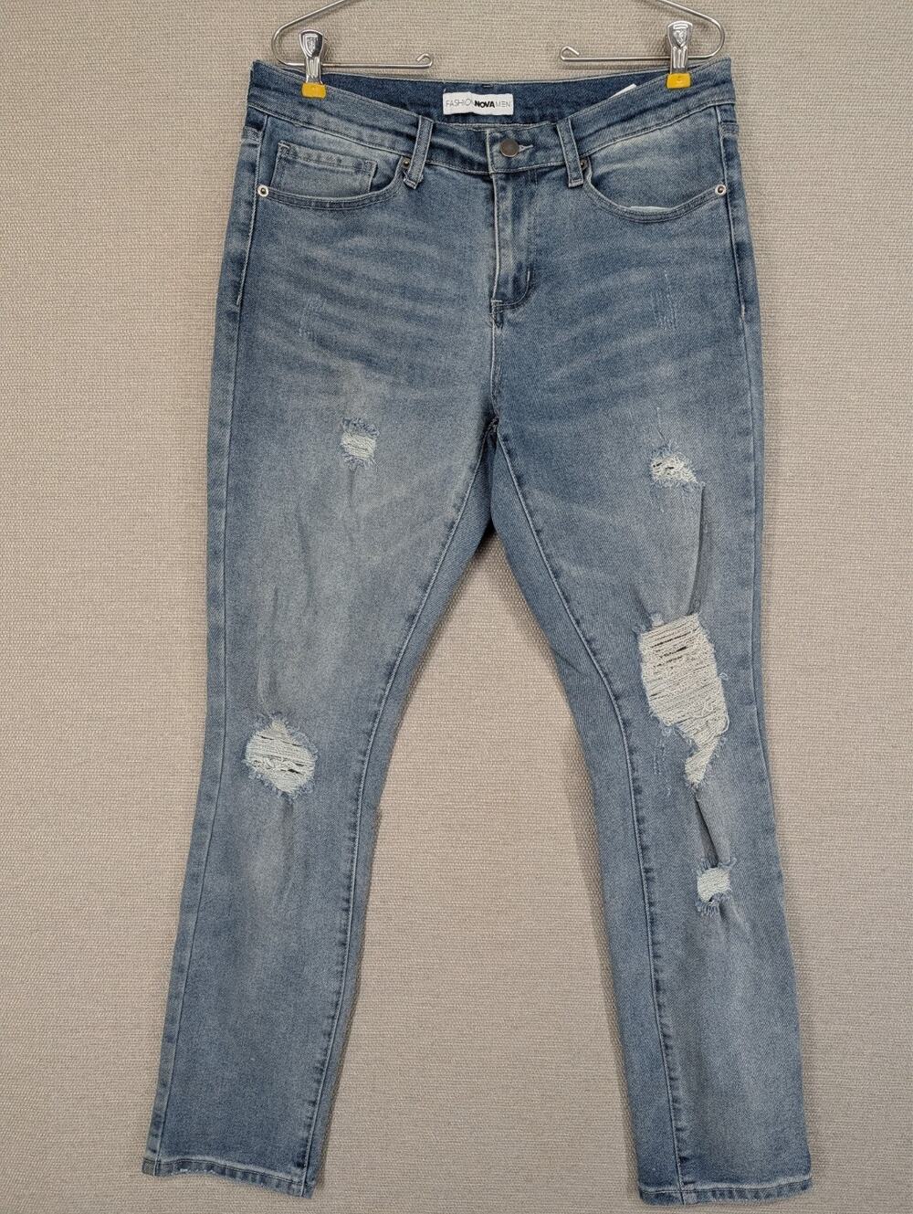 Fashion Nova Men Blue Jeans Size 32 x 32 Distressed -1025F158